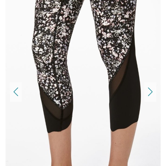 Lululemon Wunder Under crop leggings - Picture 5 of 8